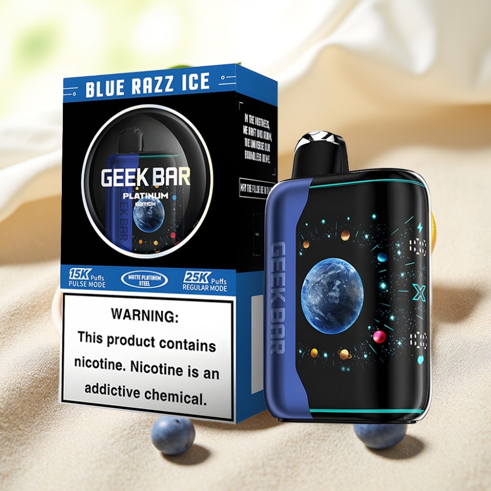 GEEK BAR Platinum Edition 25000 พัฟ Blue Razz Ice แบบใช้แล้วทิ้ง จอ 3D USB-Type C